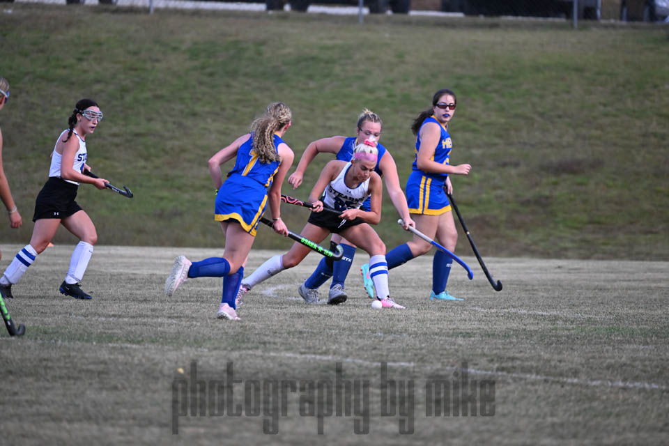 20240909-Stearn-FieldHockey-09063.jpg