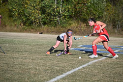 20240910-Stearn-JH_FieldHockey-07541.jpg