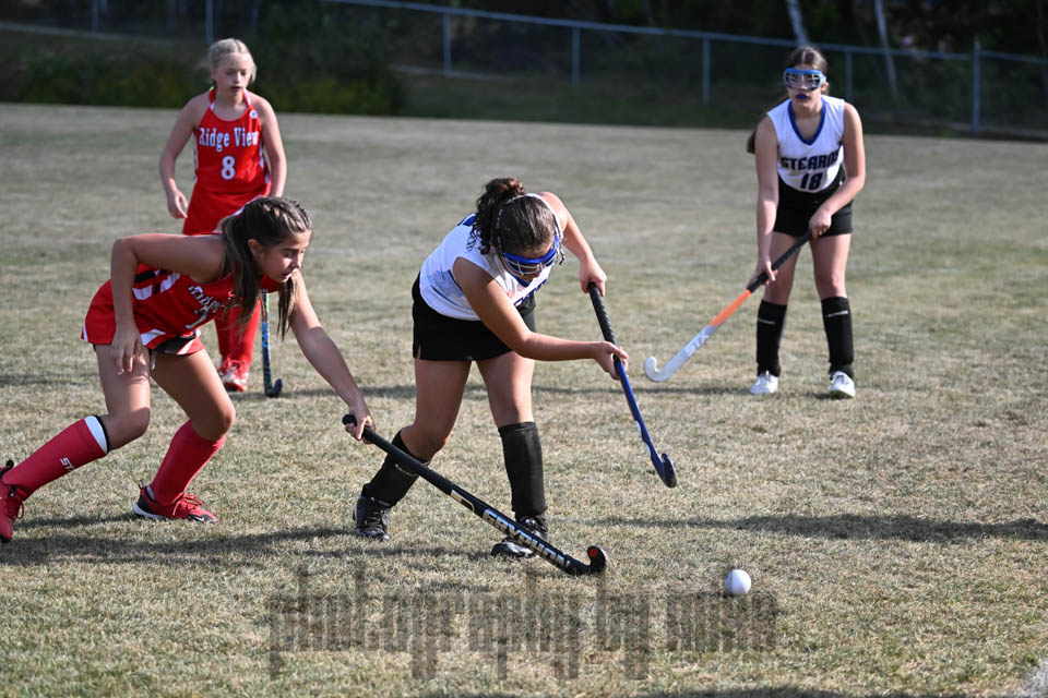 20240910-Stearn-JH_FieldHockey-00137.jpg