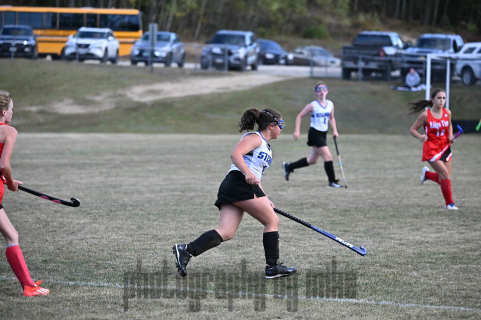 20240910-Stearn-JH_FieldHockey-00558.jpg