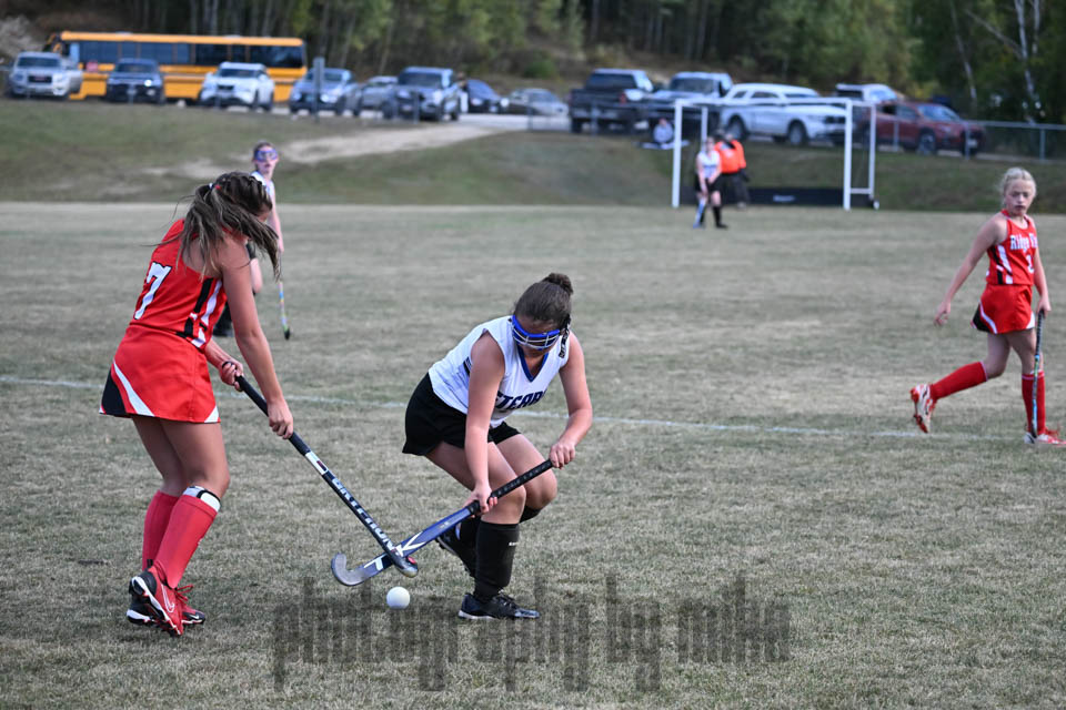 20240910-Stearn-JH_FieldHockey-00736.jpg