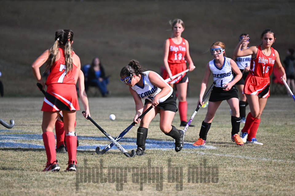 20240910-Stearn-JH_FieldHockey-01132.jpg