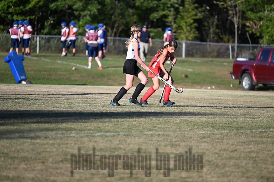 20240910-Stearn-JH_FieldHockey-10938.jpg