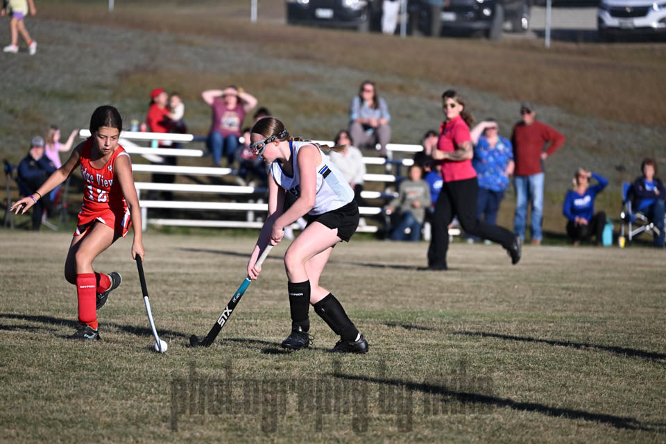 20240910-Stearn-JH_FieldHockey-09141.jpg