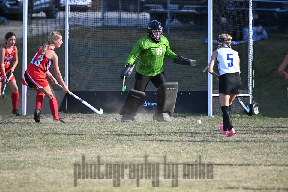 20240910-Stearn-JH_FieldHockey-02239.jpg