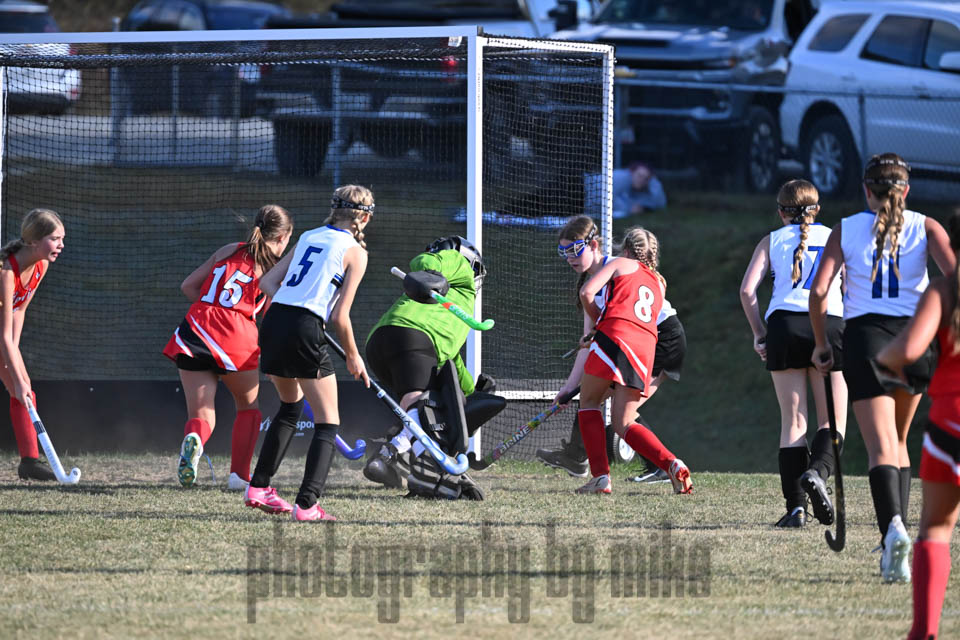 20240910-Stearn-JH_FieldHockey-02273.jpg