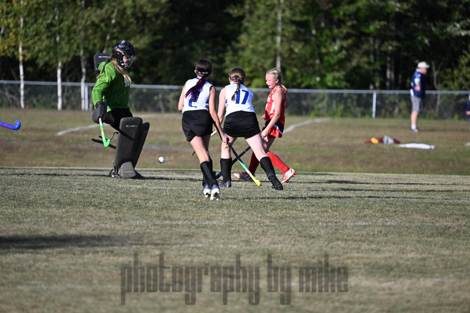 20240910-Stearn-JH_FieldHockey-08218.jpg