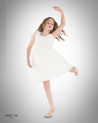 20260517-StudioOne-Adelyn_Macgeorge-Magnet-01.jpg