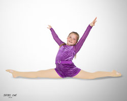 20260517-StudioOne-Madilynn-Rose-_Baxter-Magnet-03.jpg