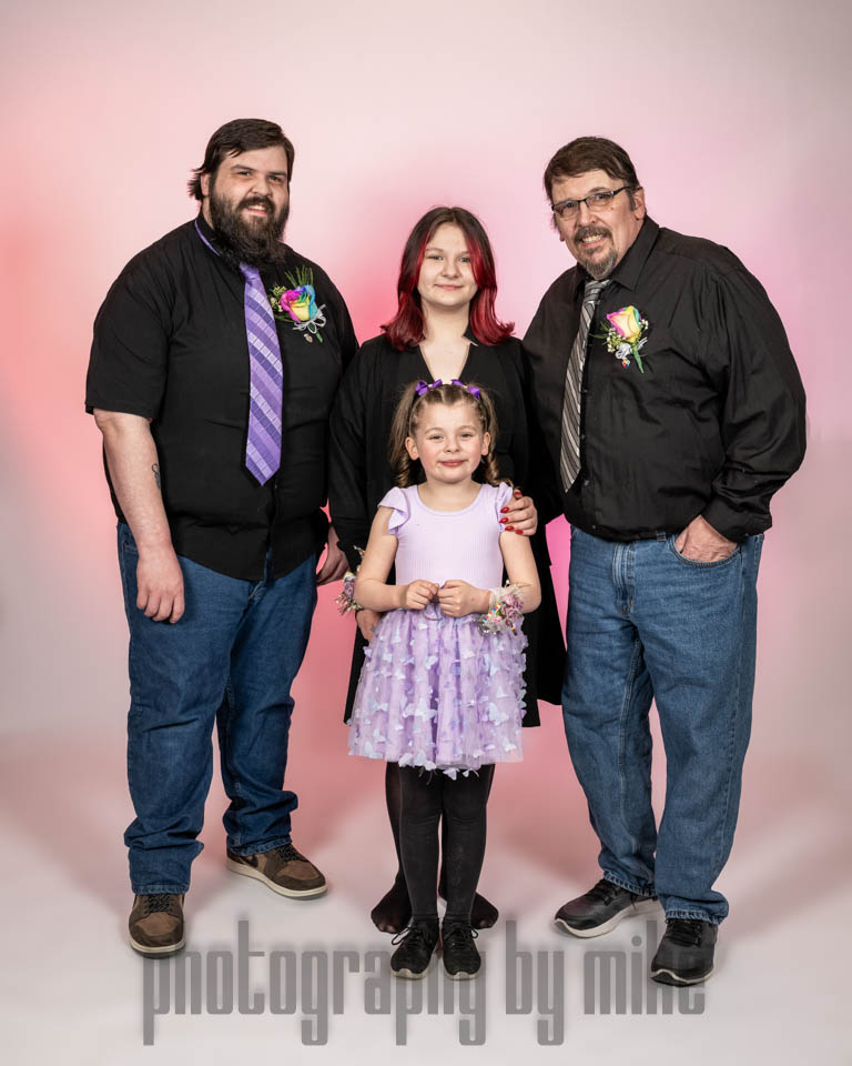 20250411-183119-FatherDaughter-G000029-080-8x10.jpg