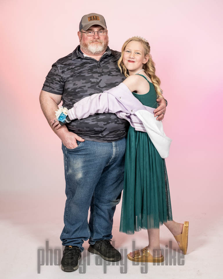 20250411-190000-FatherDaughter-G000048-123-8x10.jpg