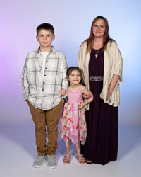 20250412-175230-MotherSon-B000013-028-8x10.jpg