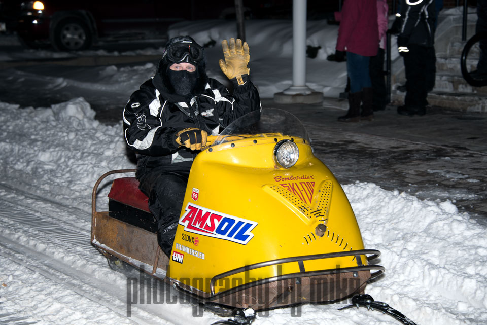 20150213-antique_snowmobile_parade-032-Edit.jpg