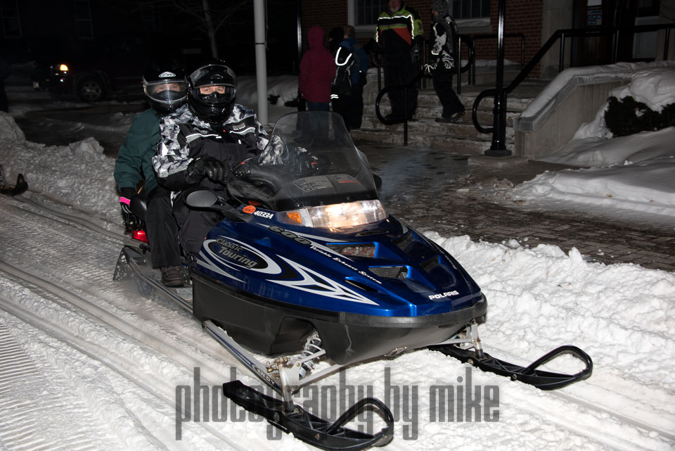 20150213-antique_snowmobile_parade-055-Edit.jpg