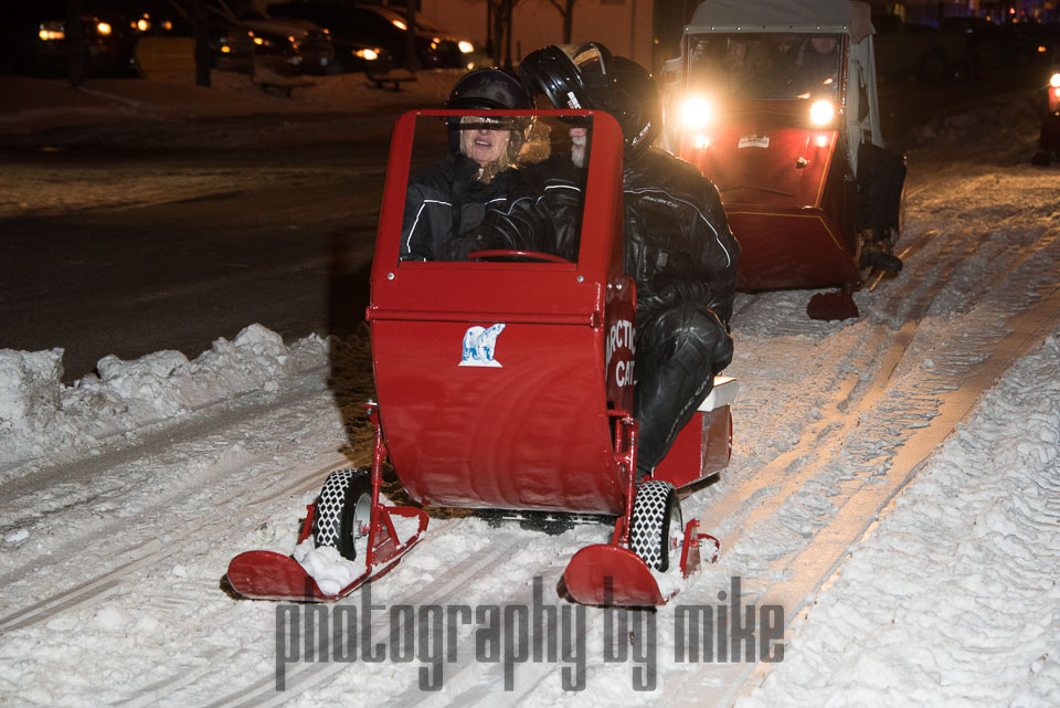 20160212-snowmobile_parade-023.jpg