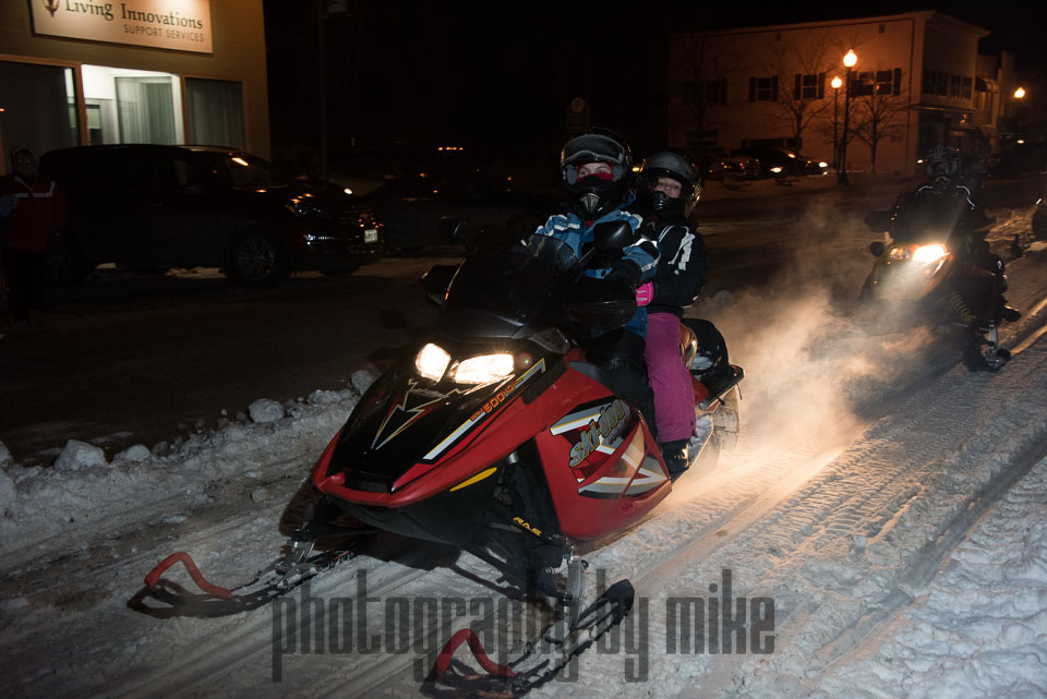 20160212-snowmobile_parade-068.jpg