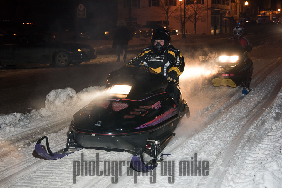 20160212-snowmobile_parade-100.jpg