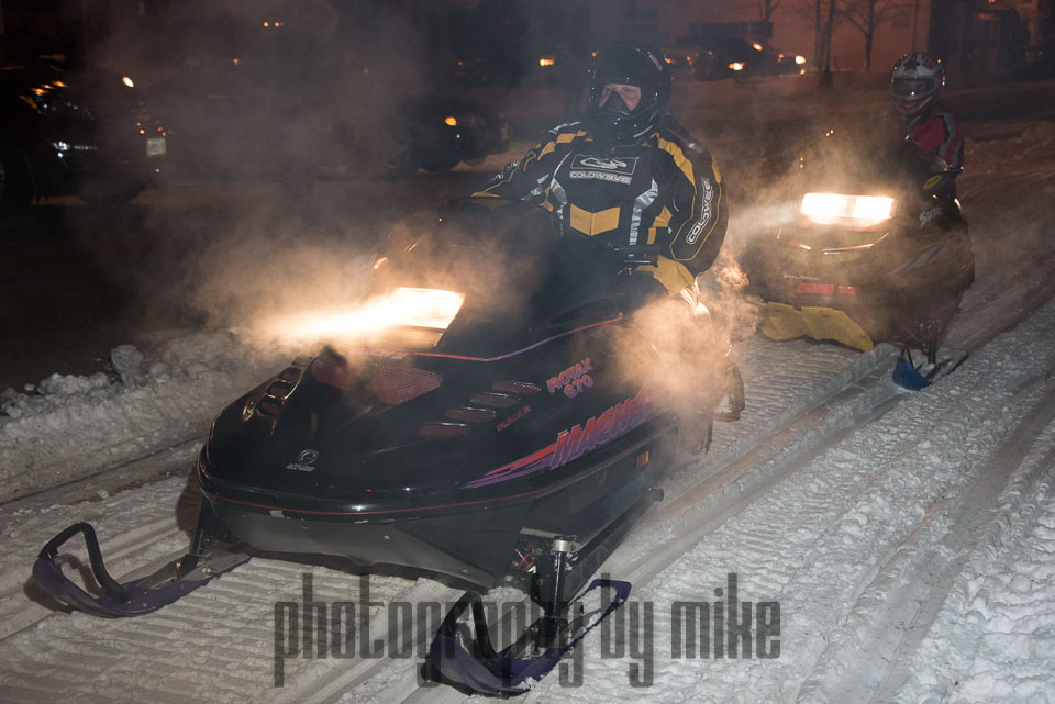 20160212-snowmobile_parade-101.jpg