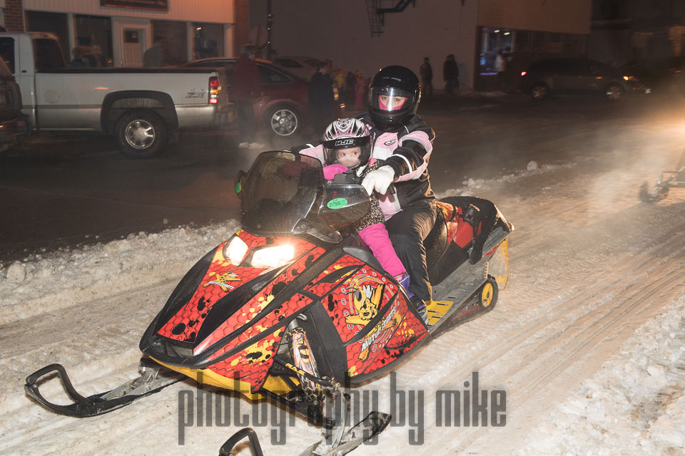 20180216-Snowmobile_Parade-044.jpg