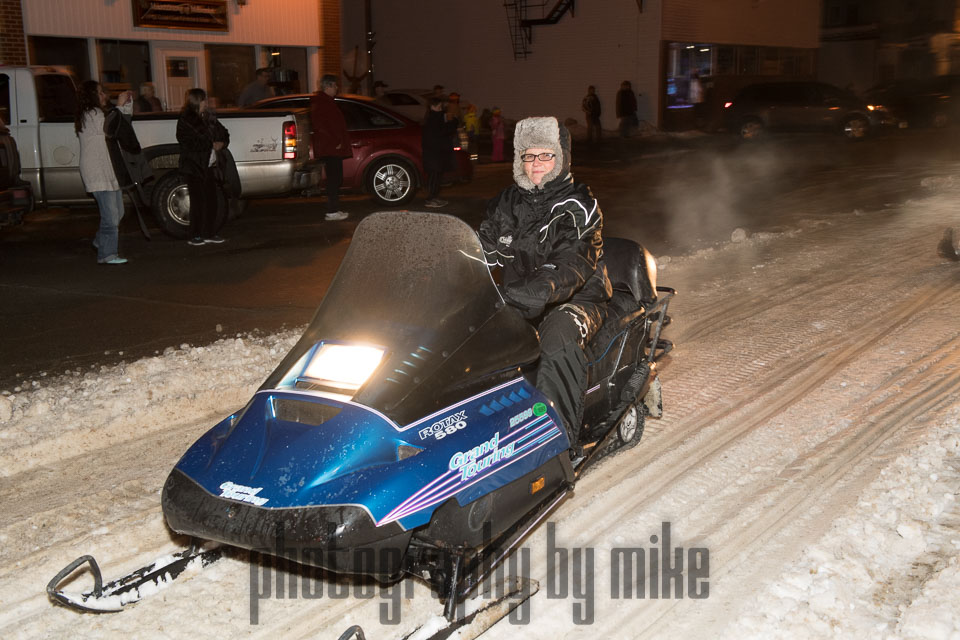 20180216-Snowmobile_Parade-055.jpg