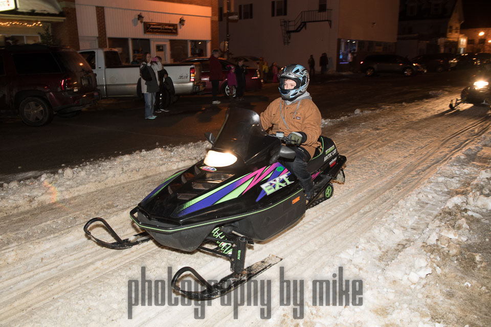 20180216-Snowmobile_Parade-078.jpg