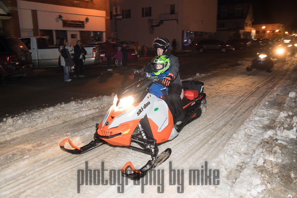 20180216-Snowmobile_Parade-080.jpg